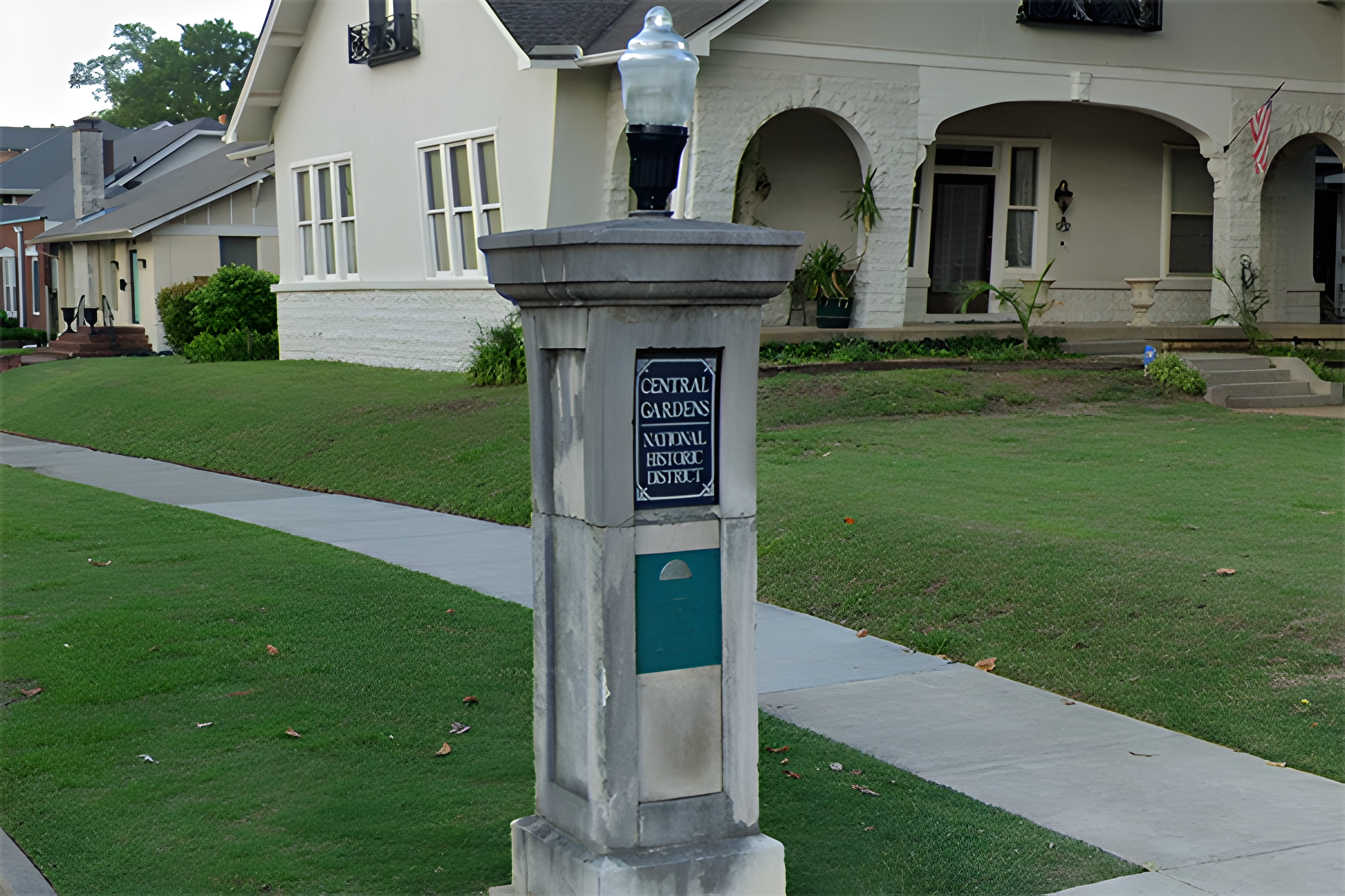 Central Gardens Neighborhood